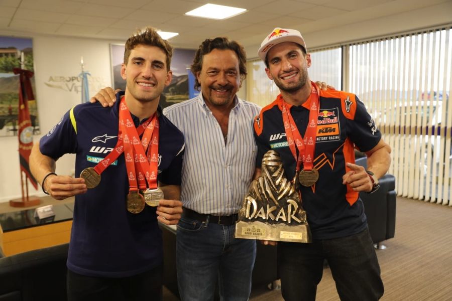 El gobernador Sáenz recibió y acompañó a los hermanos Benavides tras su regreso triunfal del Rally&nbsp;Dakar