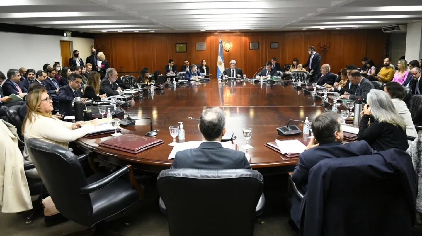 Advierten la desaparición de 82 sobres con datos reservados de jueces y crecen las sospechas de un caso de espionaje