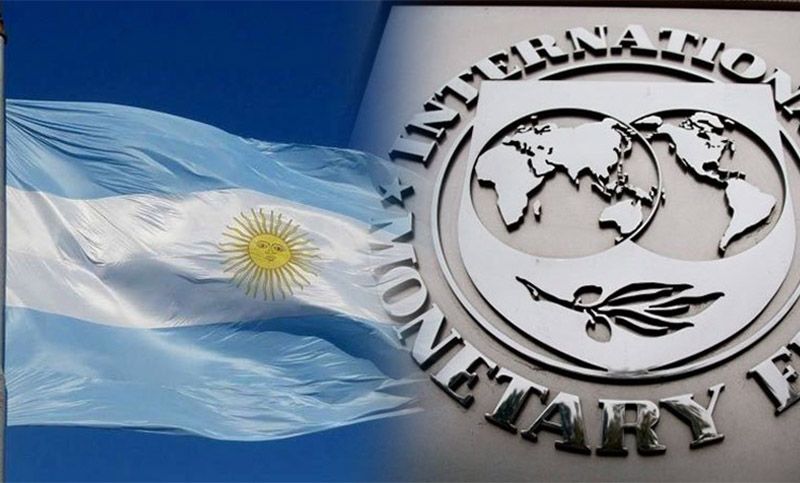 Argentina incumple metas del FMI: Emisión masiva de pesos amenaza con más inflación y&nbsp;devaluación