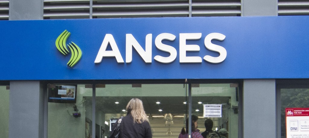 ANSES anunció subas del 2,7%: así quedan las jubilaciones y asignaciones en&nbsp;febrero