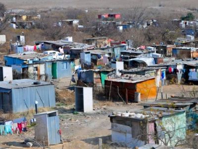 El INDEC publica el dato de pobreza del segundo semestre de 2025: estiman que rondará el&nbsp;30%