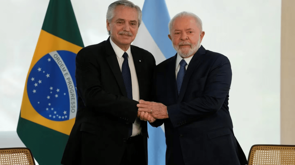El Mercosur aborda presiones ambientales de la UE y cambio de liderazgo, con Lula asumiendo la&nbsp;presidencia