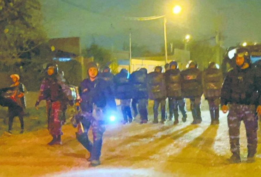 Desalojo y enfrentamientos en intento de toma de terrenos en Atocha, San&nbsp;Lorenzo