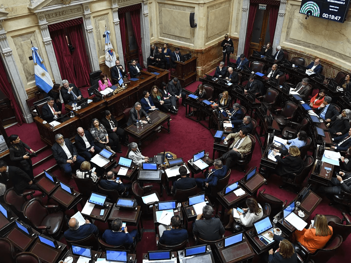 Reforma laboral: el Gobierno sostiene la baja de Ganancias y crece la tensión con los&nbsp;gobernadores