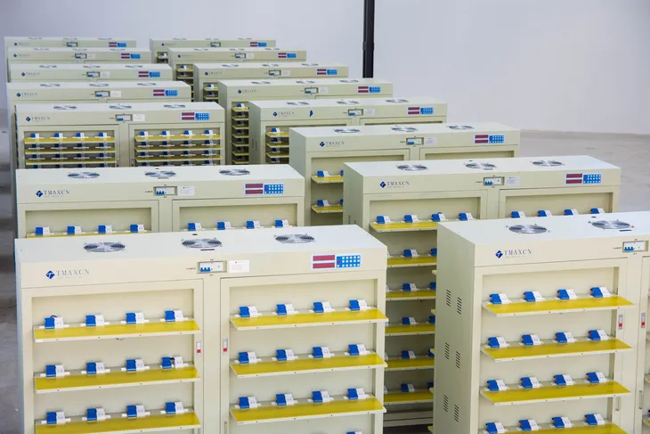 Y-TEC inaugurará la primera planta de baterías de litio en Argentina