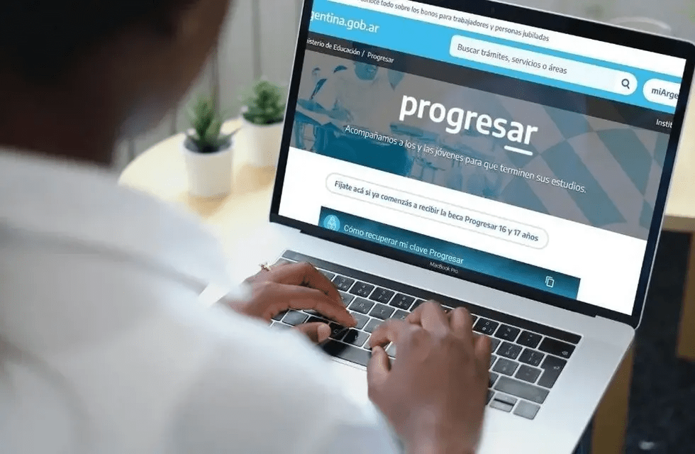 Becas Progresar: el Gobierno denunció malversación de fondos por USD 341&nbsp;millones