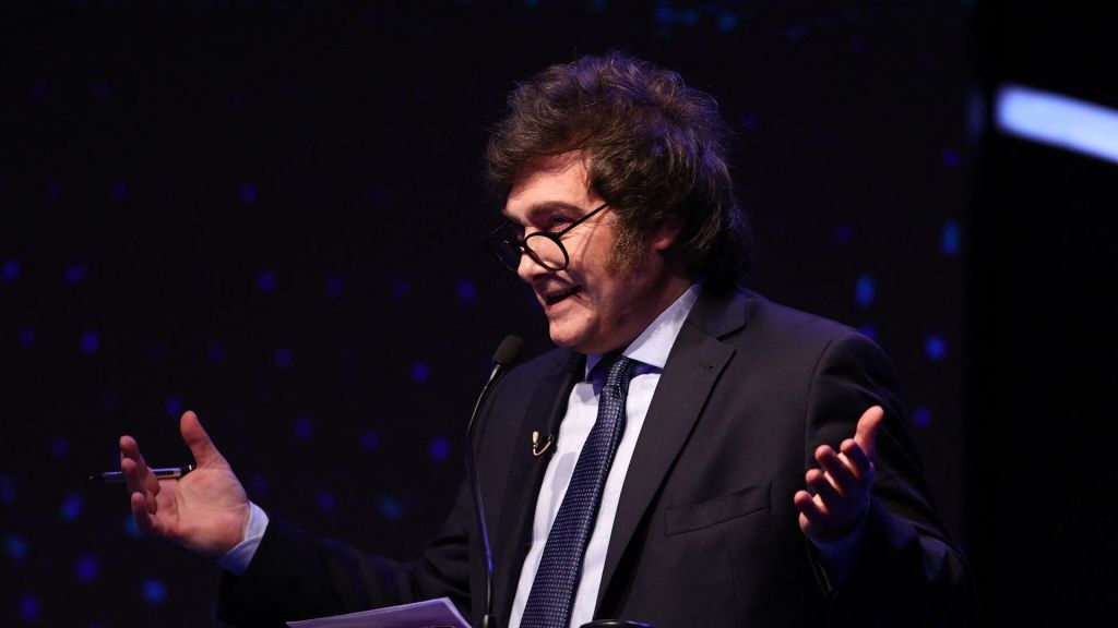 Polémica en el debate: Milei aseguró que no fueron 30.000 los desaparecidos durante la&nbsp;dictadura