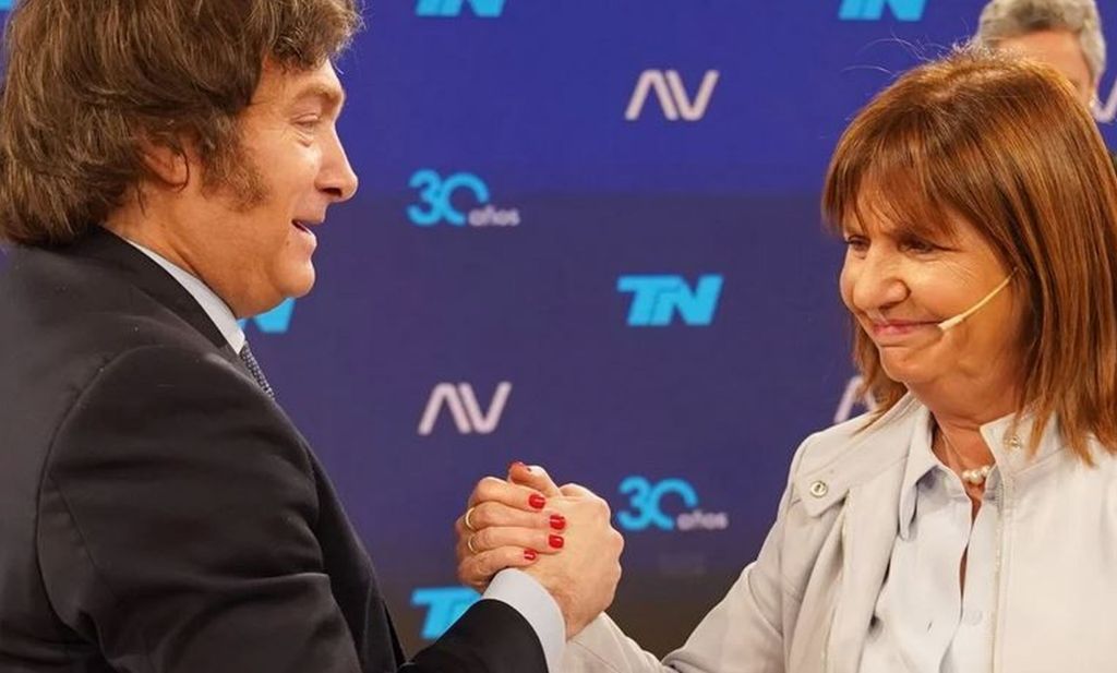 Javier Milei y Patricia Bullrich sellan histórica alianza política en medio de la&nbsp;controversia