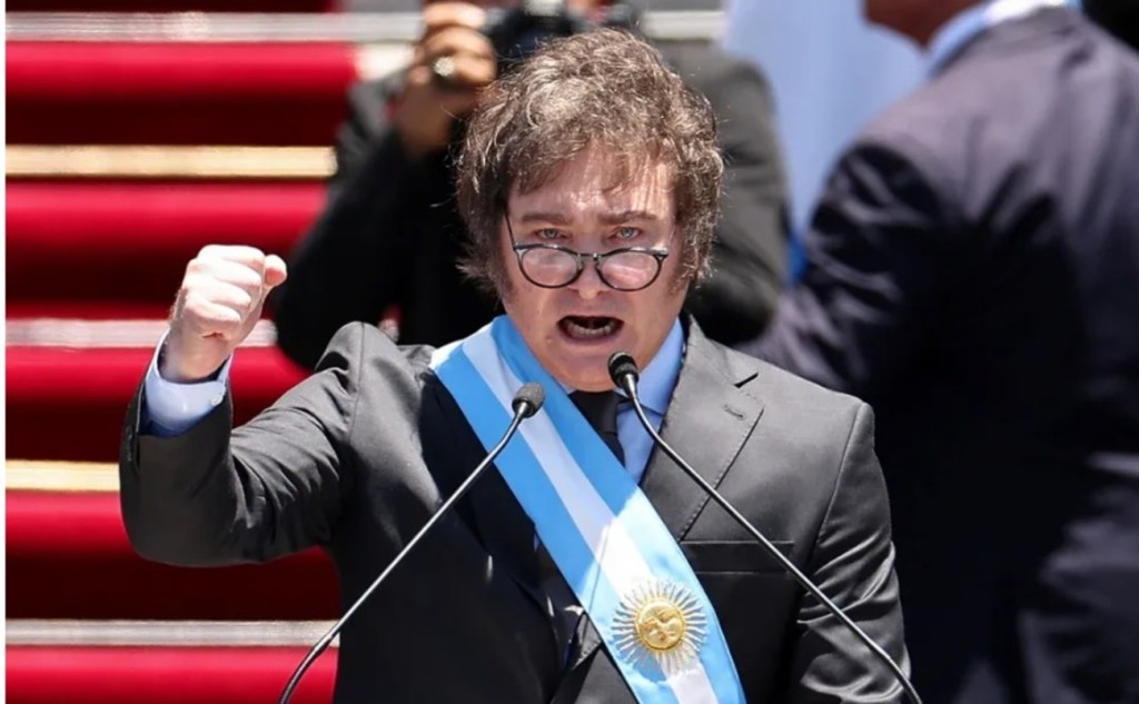 Decisión presidencial: Milei reduce los ministerios a 9 en su primer&nbsp;decreto