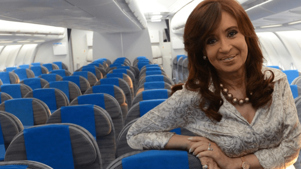 Cristina Kirchner dejo una  Deuda de $200 Millones por Uso de Aviones de&nbsp;YPF