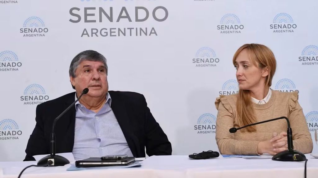 Juego político: Kirchnerismo solicita sesión especial para rechazar polémico DNU de&nbsp;Milei