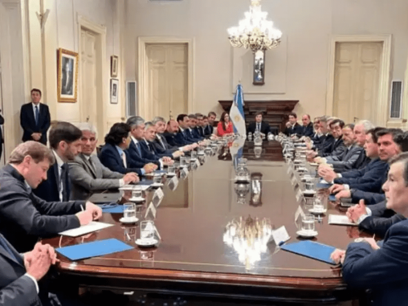 Se evalúa eliminar el artículo de Ganancias para asegurar el apoyo de provincias a la reforma&nbsp;laboral