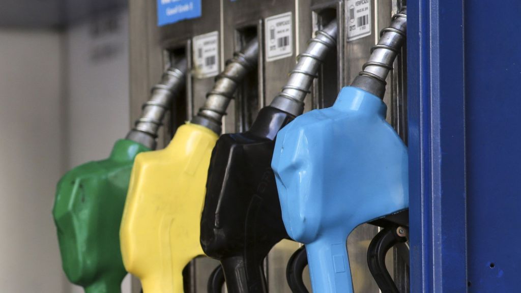La nafta y gasoil aumentarán cerca del 5% en&nbsp;abril