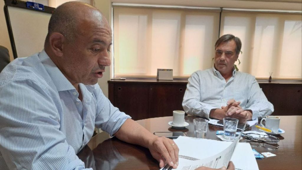 El Gobierno creará una plataforma digital para municipios a fin de reemplazar las presentaciones en&nbsp;papel