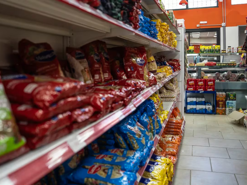 Informe sindical: una familia necesita más de $2,1 millones para vivir y reclaman suba del salario&nbsp;mínimo