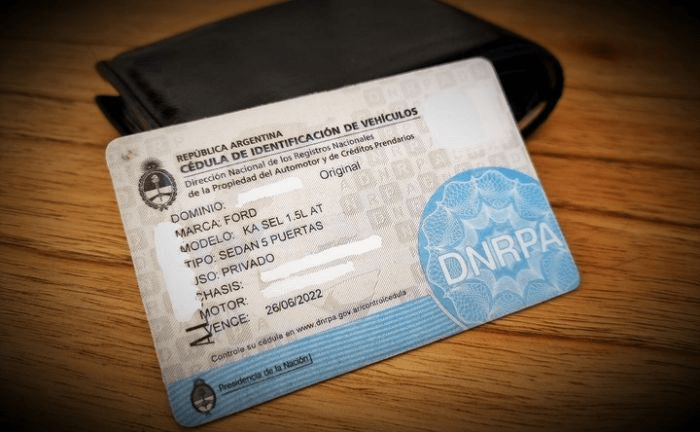 Fin de una era: Argentina elimina la cédula azul para la conducción de&nbsp;vehículos