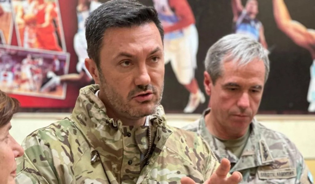 El Ministro de Defensa Luis Petri  pidio la renuncia de su jefe de&nbsp;Gabinete