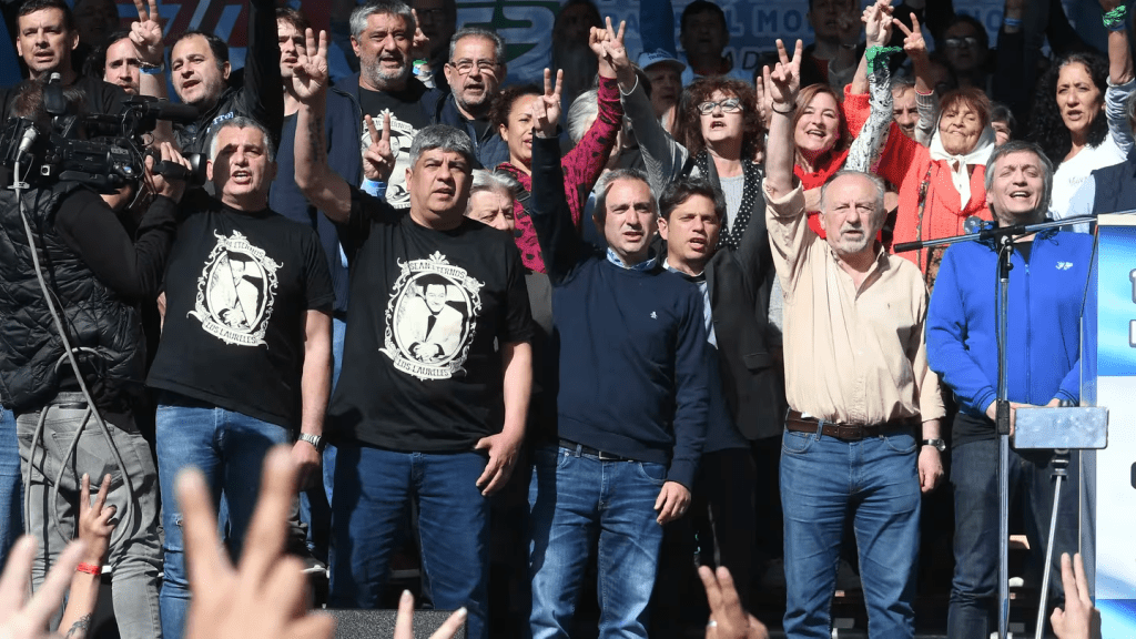 Movilización Contra la Ley Bases: Kirchnerismo, CGT y la Izquierda Lideran la&nbsp;Protesta