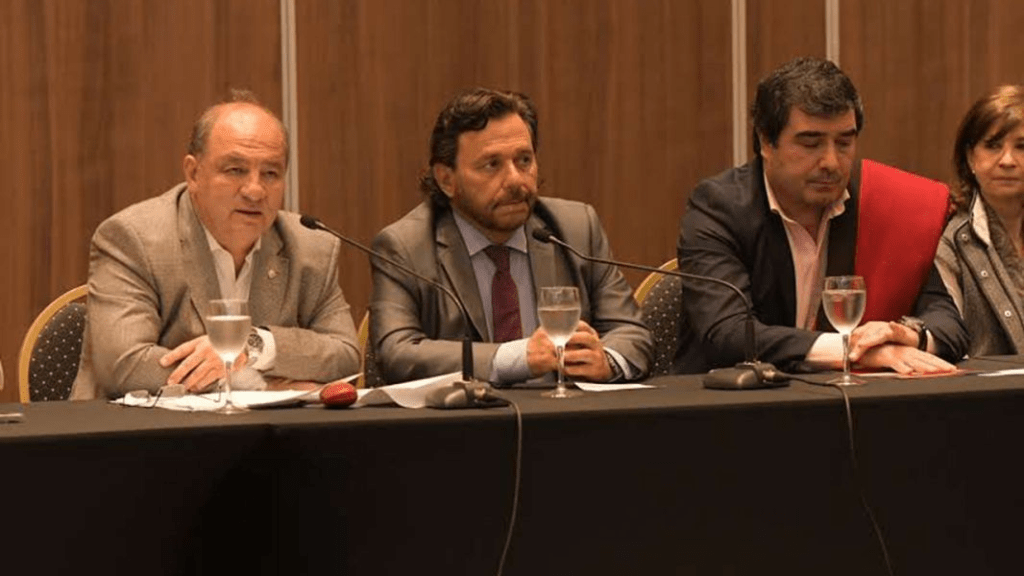 Sáenz lidera el Pacto de Güemes para el desarrollo de Salta: “El momento es ahora para pelear todos juntos por lo que nos&nbsp;corresponde”