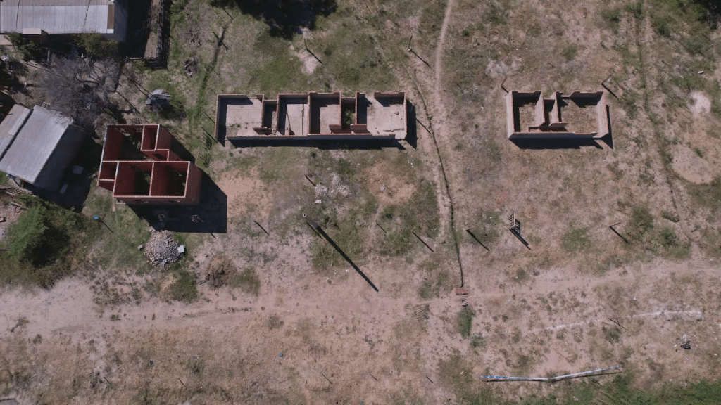 El Gobierno elimina el Fondo de Integración Socio Urbana ligado a Grabois y reforma financiamiento de obras en barrios&nbsp;populares