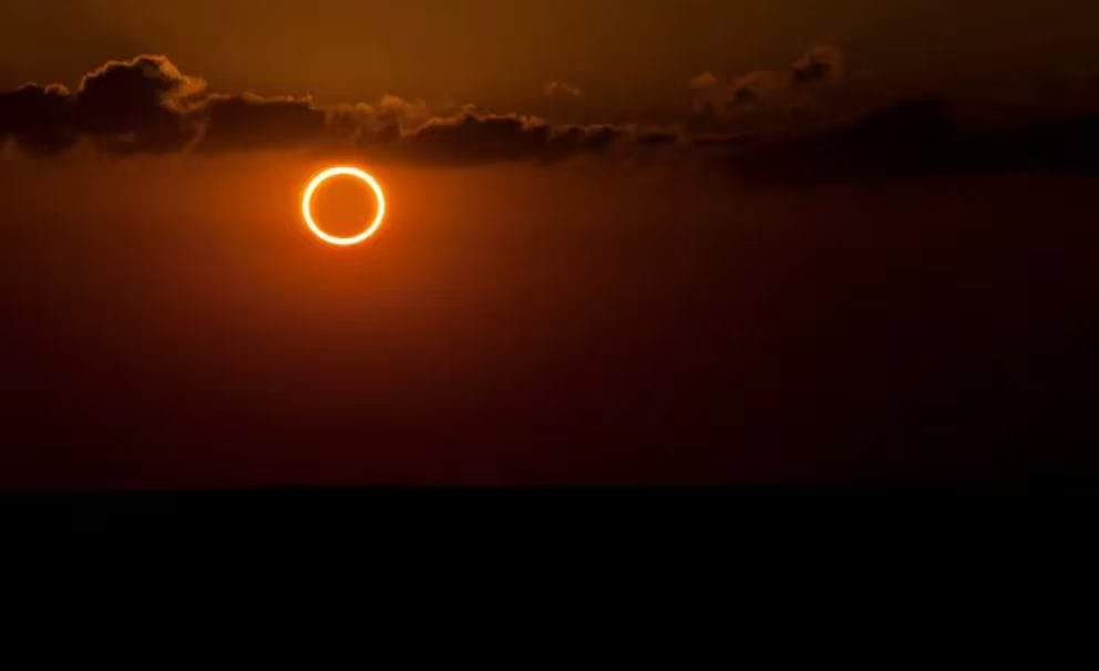 El anillo de fuego: cómo disfrutar del eclipse solar anular en Argentina