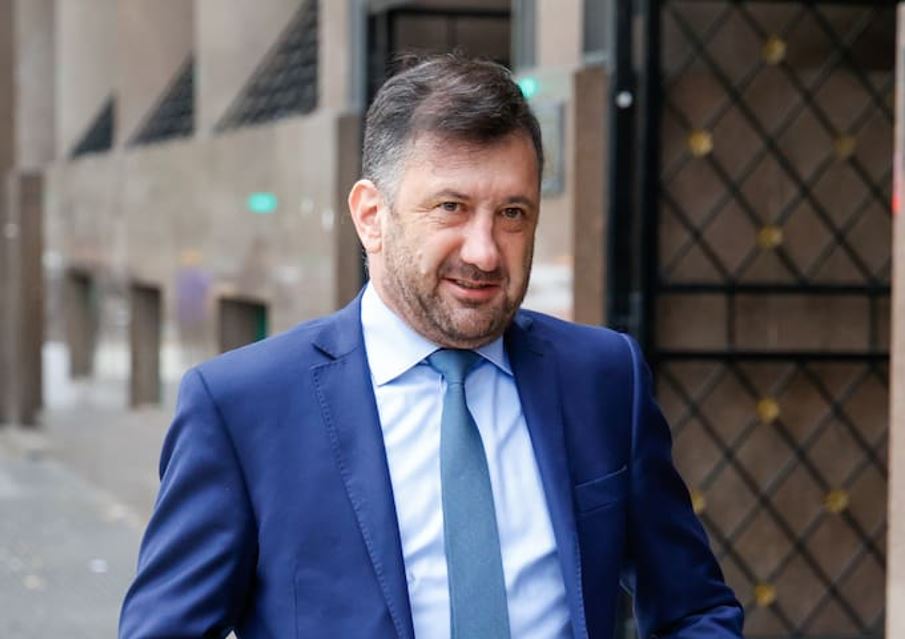 La Justicia paraguaya detiene a Edgardo Kueider y su secretaria por US$211.000 no declarados