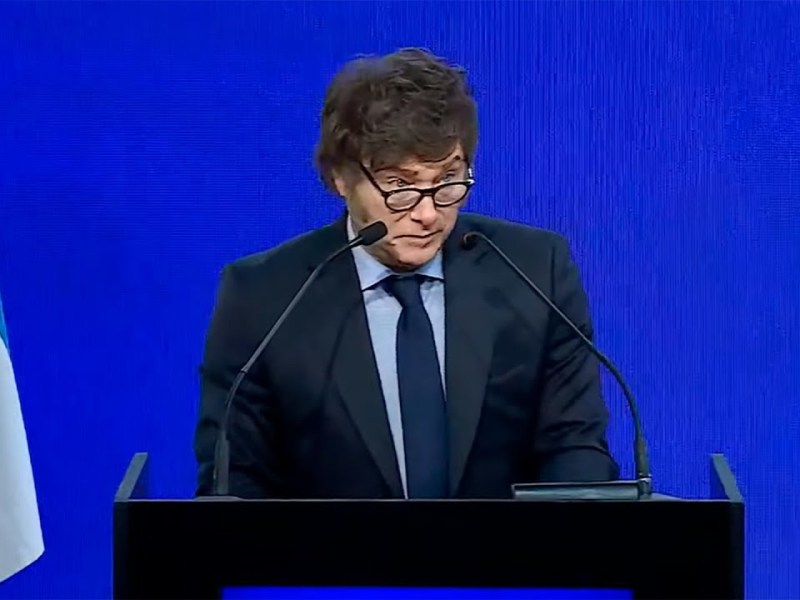 Milei cargó contra empresarios que “hacen negocios turbios con el Estado” y defendió su rumbo&nbsp;económico