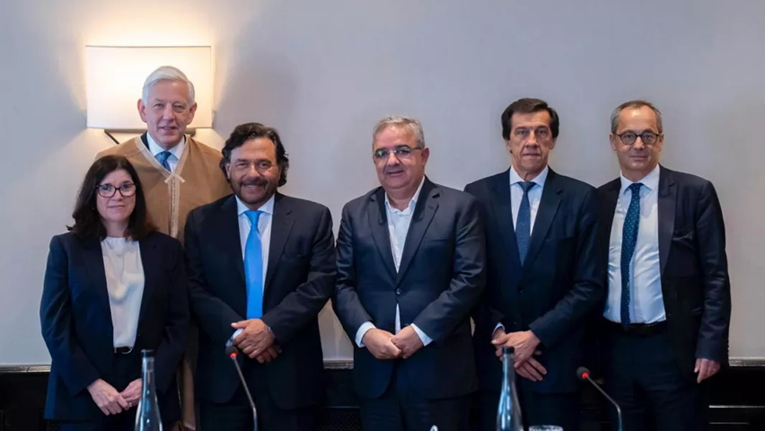 Gobernadores del NOA se reunieron con Rio Tinto, que invertirá US$ 2.500 millones en un proyecto de litio en Salta