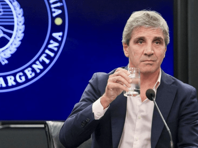 Caputo busca USD 4.200 millones para la deuda de Julio y aún faltan USD 1.800&nbsp;millones