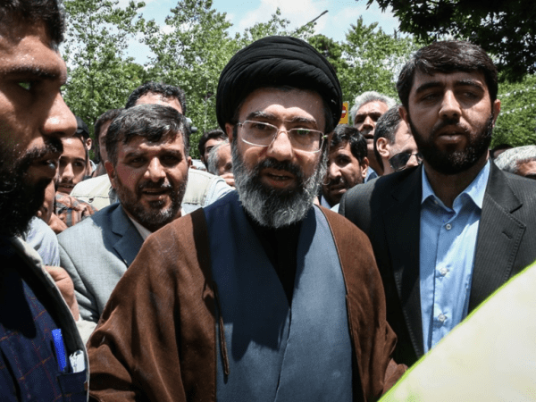 Irán designa a Mojtaba Khamenei como nuevo líder supremo tras la muerte de su&nbsp;padre