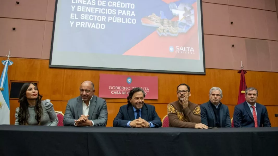 Sáenz lanza en Salta un paquete de estímulo: créditos subsidiados, cuotas sin interés y moratoria fiscal para reactivar consumo y pymes
