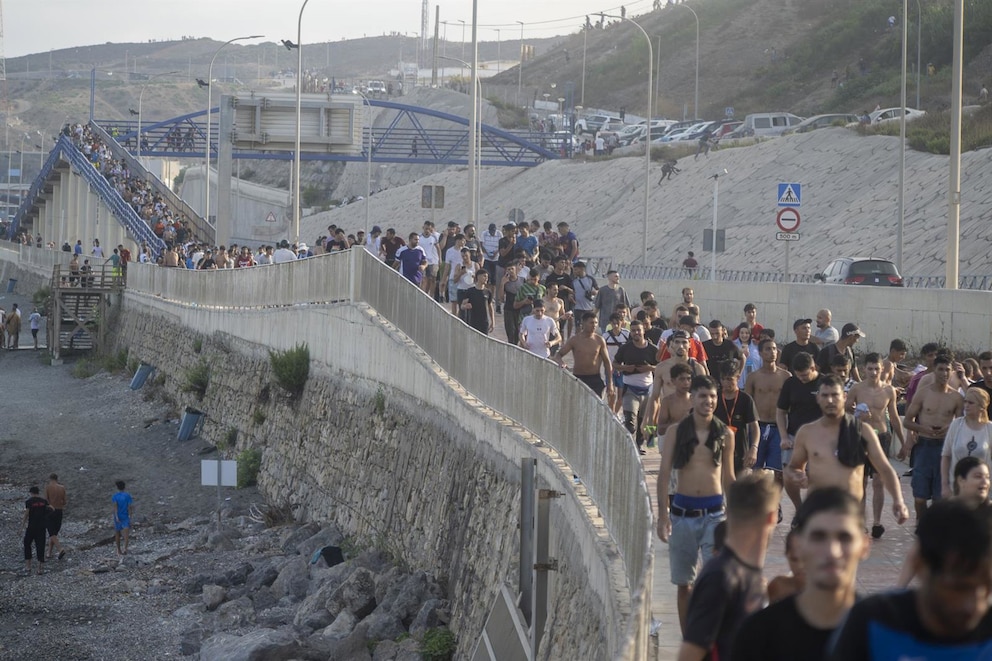 Finlandia se suma a Italia y pide suspender a España del espacio Schengen por la crisis migratoria en Ceuta