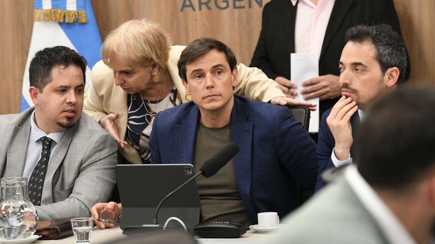 La Cámara de Diputados abre el debate para aliviar la morosidad y LLA busca imponer su plan ante la oposición